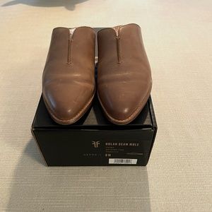 Frye Nolan Seam Mule 8M